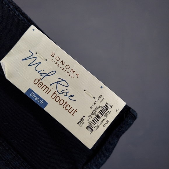 Sonoma Bootcut Jeans 16 Midrise Faux Leather Embroidered Pocket Demi Bootcut - Picture 5 of 6